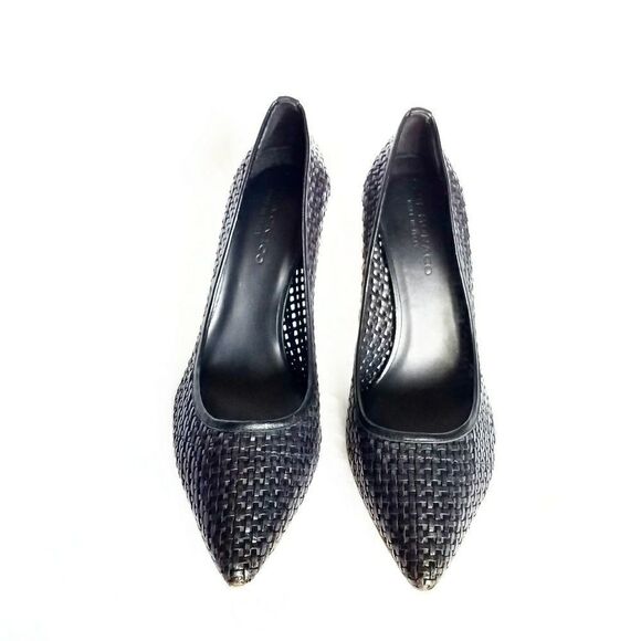 Club Monaco  - Picture 1 of 5